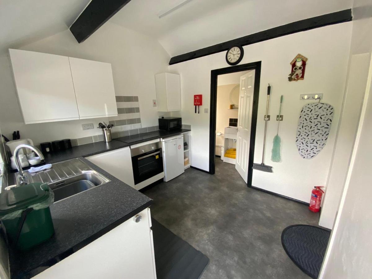 Robyns Nest, Self Catering Cottage Welshpool Exteriér fotografie
